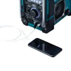 MAKITA DMR300 Arbetsradio med laddare| Radio|Batterier Och Laddare 12V