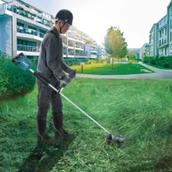 MAKITA DUR368APT2 Röjsåg 2x18V| Grästrimmer Och Röjsågar
