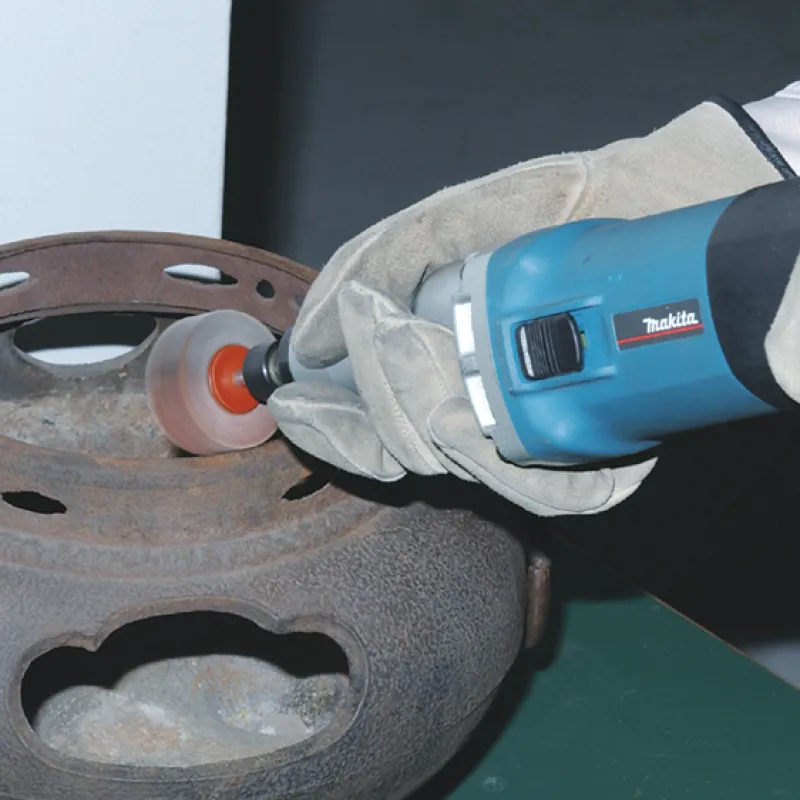 MAKITA GD0810C Rak slipmaskin (lågvarvig)| Slipmaskiner